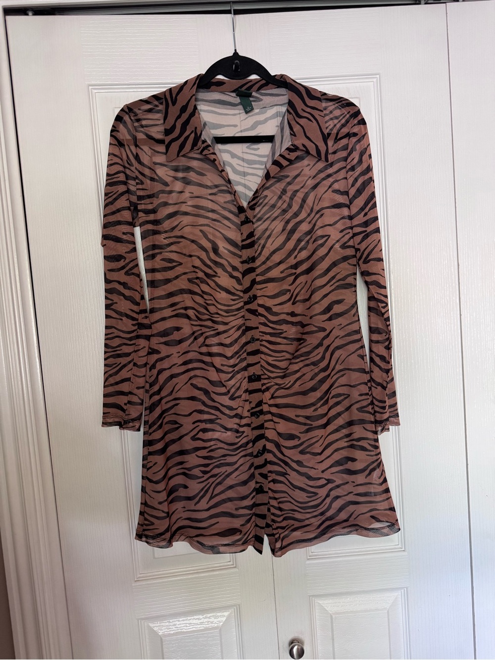Wild Fable Women's Zebra Print Mesh Button-Front Dress size Small